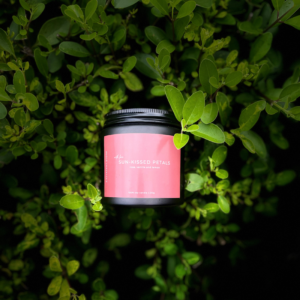 Sun-Kissed Petals<br> <span style="color: #7F7F7F; font-size: 0.9em; font-weight: 400;"> Rose + Neroli + Sandalwood + Green Tea + Vanilla + Lemon</span>